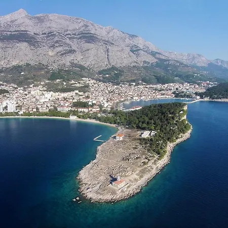 Apartman With Wifi - 19995 Makarska